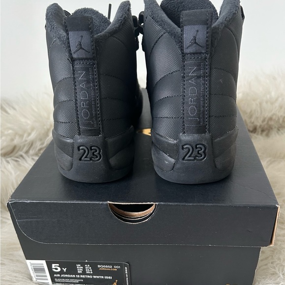 Air Jordan 12’s winterized - Picture 6 of 6
